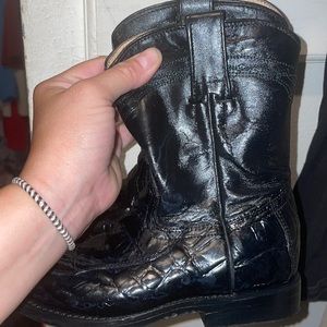 Boys boots size 10 NWT